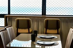 Cobertura duplex de frente pro mar