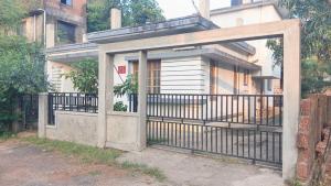 Anays Homely Hideout