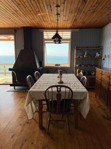 Acogedora casa con hermosa vista en sector muy tranquilo