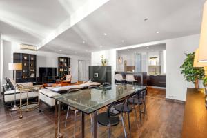 REF 1994 - Cannes Croisette - 5 mins to the Palais