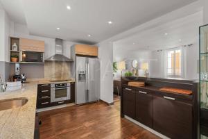 REF 1994 - Cannes Croisette - 5 mins to the Palais