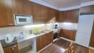 Spacious 4 Bedroom rowhouse