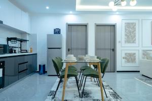 Habitue 2 bed Kileleshwa