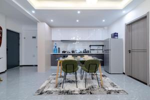 Habitue 2 bed Kileleshwa