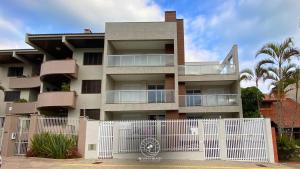 Apto de locação por temporada em Torres a 200m do mar - Praia da Cal