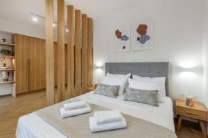 Artemis Moonlight Suit