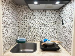 Comfort Studio at Apartment Mataram City