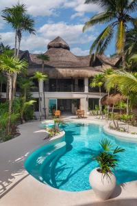 9BR Mantaray Hotel Soliman Bay Beachfront villa