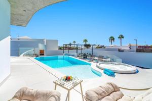 Villa Callao by Villa Plus