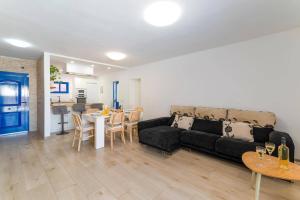 Villa Lemes by Villa Plus