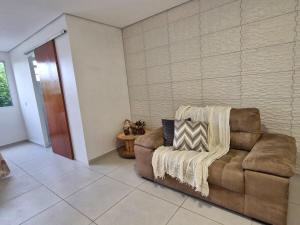 Casa com vaga de garagem na Vila Maria alta