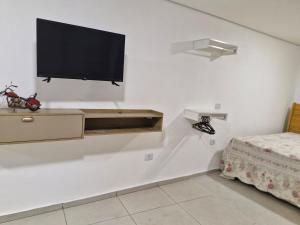 Casa com vaga de garagem na Vila Maria alta