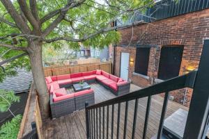 Renovated Church Hamilton! Sleeps 10 Overnight!