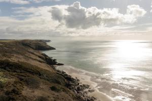 Green Shutters PembrokeshireBeachHouse