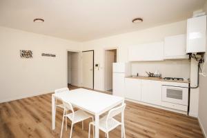 Cornigliano Apartment 3