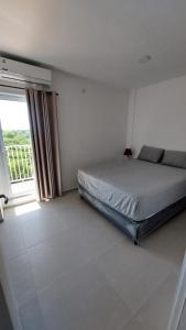 Departamento Amoblado de 2 dormitorios Zona Aeropuerto