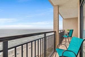 Beach Cove Resort Unit 1504 - 2 Bedroom with Direct Oceanfront Balcony