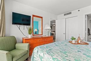 Beach Cove Resort 1504 - Direct Oceanfront with Private Balcony