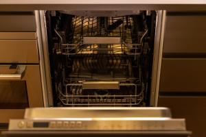 Konopacka Studio - 7th Floor, Trams Nearby - by Rentujemy