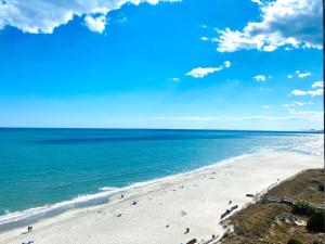 Beach Cove Resort Unit 1125 - END UNIT with Direct Oceanfront Balcony