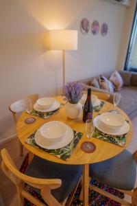 Spacious, Fully Equipped Apartment in Prime Southbank Location