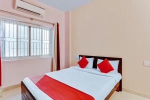 Hotel O Aaira Inn