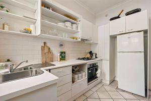 Charming Art Deco Retreat in Potts Point