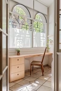 Charming Art Deco Retreat in Potts Point