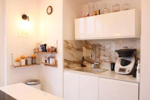 Spacious stay in Suresnes ideal for families!