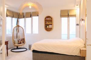 Spacious stay in Suresnes ideal for families!