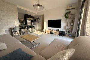 Spacious apartment in Nice with balcony