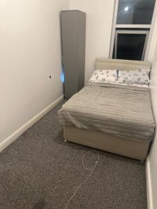 The Cozy Modern Stay