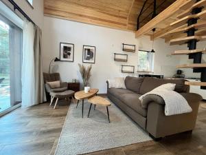 Whispering Woods Cabin