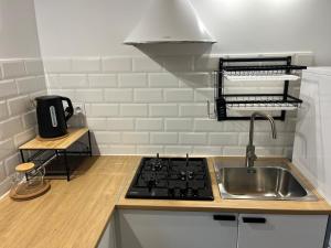 Whispering Woods Cabin