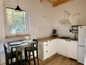 Whispering Woods Cabin