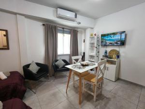 Depto monte grande pleno centro