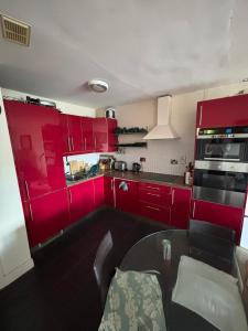 The Green Room Economy City Center in Shared Apartment