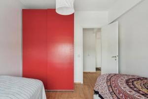 Bright and spacious apartment