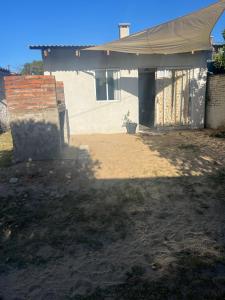 Casita céntrica con salida al mar