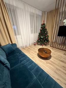 Loft with garden city view and garage