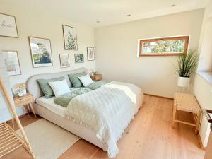 Seehaus 22- Lake house with private beach