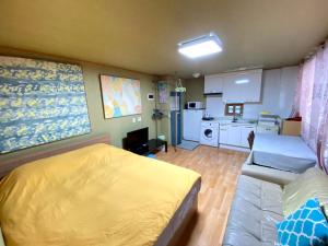 LOCAL STAY Seoul Station 10min car Forest Trail