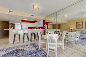 Pelican Beach Resort 509