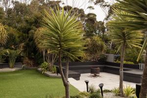 BEACHHOUSE BINALONG Luxury waterfront holiday house at Bay of Fires