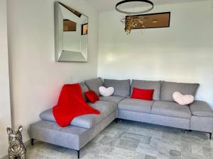 APPARTEMENT MODERNE Résidence LUXE MANDELIEU CANNES PLAGE PRIVÉE PISCINE TENNIS CASINO RESTO