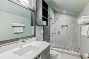 Bear Claw 405 - Ski-in Ski-out Condo!