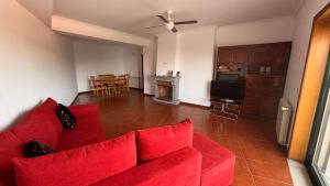 Quarto com Varanda para Solteiros