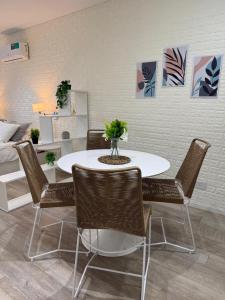 Vivi Palermo Hollywood Movistar Arena Embajadas