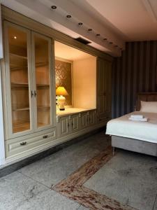 Apartment Salon Moma Lux