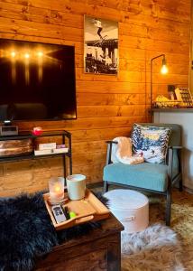 Cosy Mountain Ski Escape Newly Renovated